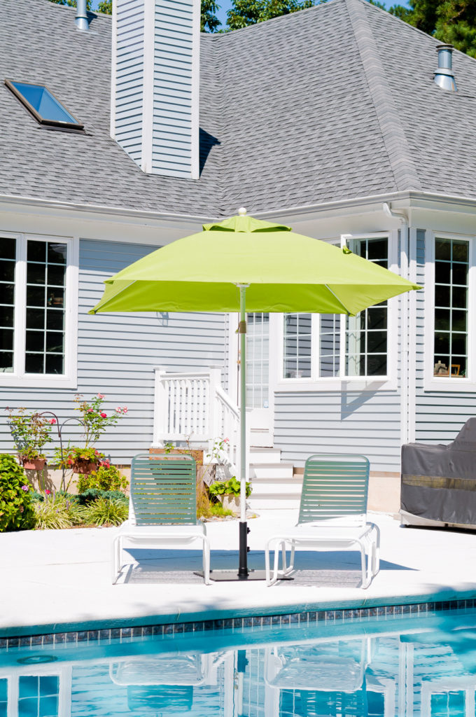 Fiber Glass Commercial Umbrella in Melbourne